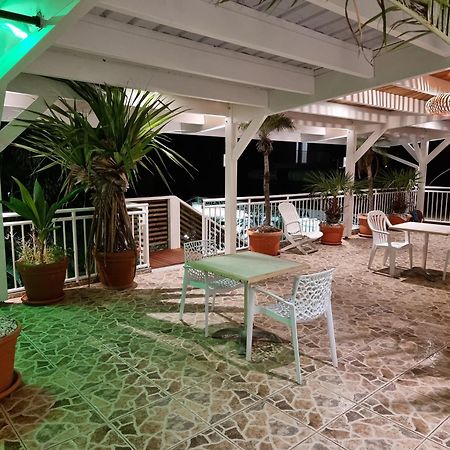 Hotel Chez Papa Daya Saint-Pierre Kültér fotó