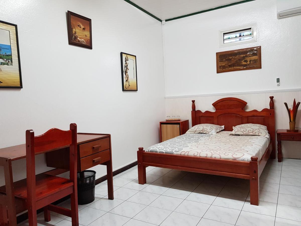 Hotel Chez Papa Daya Saint-Pierre Kültér fotó